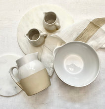Indlæs billede til gallerivisning Keramik kande, hvid
