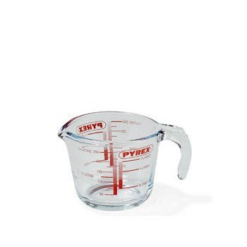 Pyrex målekande, to størrelser.